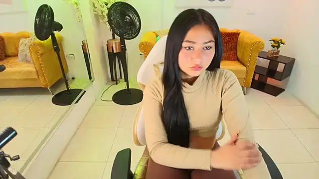 Carolina cherry online show from 04/07/26, 12:40