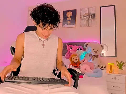 back thomson online show from 02/21/26, 08:44