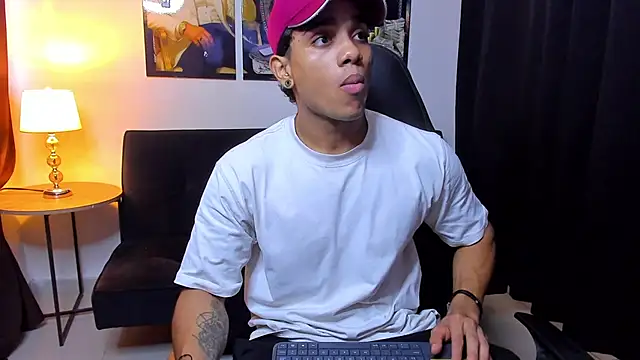 Dustyn Michelle1 online show from 02/05/26, 06:26