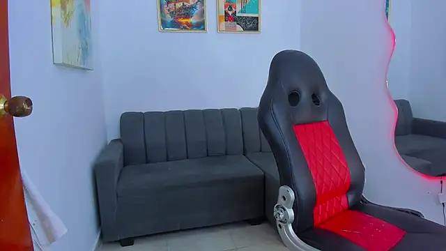 Dustyn Michelle1 online show from 02/16/26, 01:32