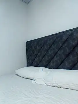 MMia 18 online show from 02/26/26, 09:31