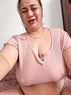 MMia 18 online show from 12/20/25, 01:03