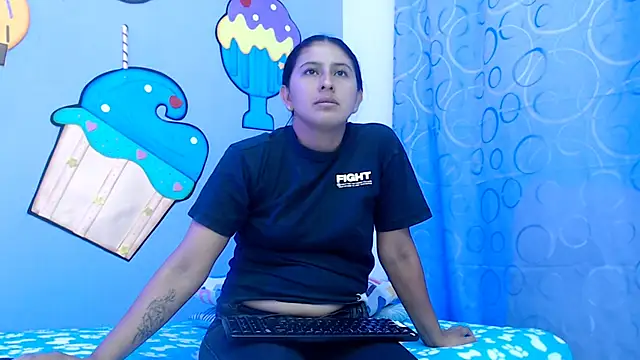 NOVAHOT98 online show from 02/12/26, 07:02