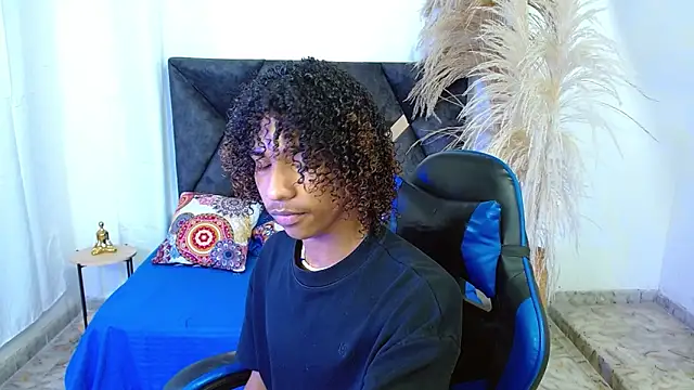 angelll18  online show from 03/05/26, 09:00