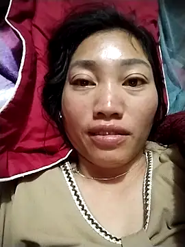 Snapshot of PhayPhayk2 chatting on 12/15/25, 09:20 PhayPhayk2 online show from 12/15/25, 09:20