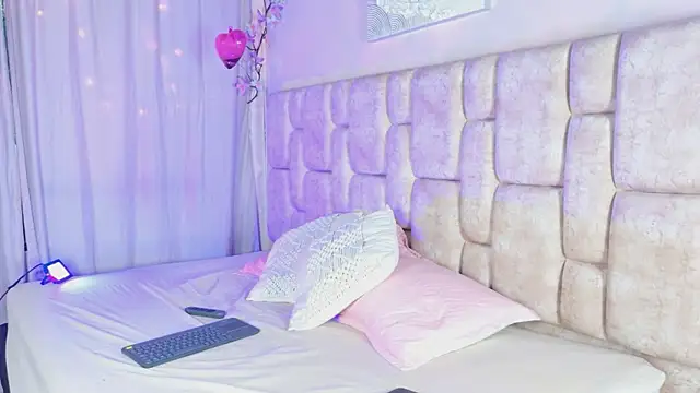 NanyMatrioska online show from 05/05/26, 10:24