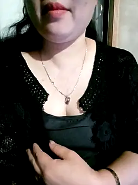 Snapshot of Dianna68 chatting on 12/16/25, 11:36 Dianna68 online show from 12/16/25, 11:36