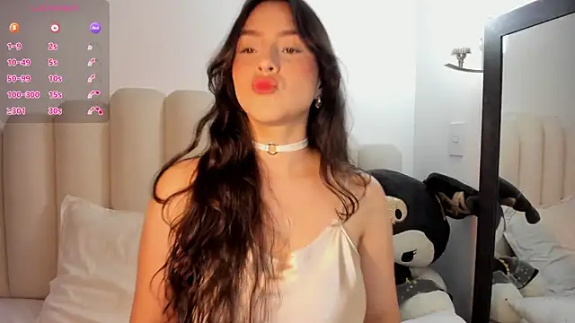 CataVelasco online show from 12/14/25, 09:48