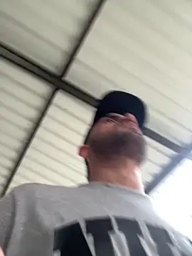 jamess 0 online show from 02/25/26, 04:29