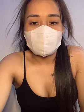 NinaBaby22 online show from 05/18/26, 07:13