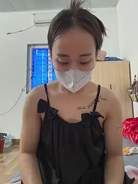 Snapshot of NinaBaby22 chatting on 12/16/25, 06:50 NinaBaby22 online show from 12/16/25, 06:50