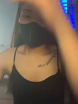 NinaBaby22 online show from 04/03/26, 06:42