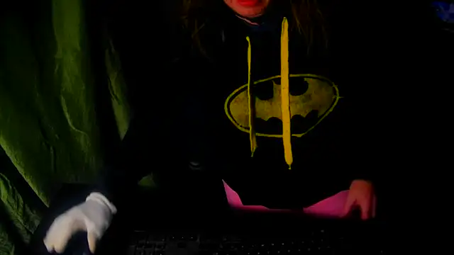 GoodGirlKelly online show from 04/09/26, 06:04