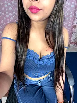 HTTY-NOTTY-SHANAYA online show from 12/17/25, 07:02