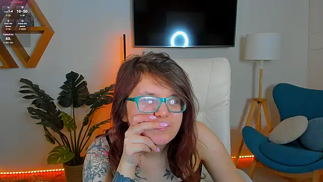 Ariell Mini online show from 03/10/26, 06:50
