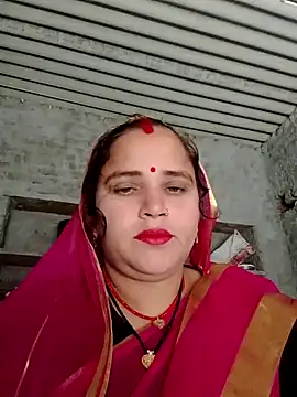 Snapshot of Kajal4455 chatting on 12/17/25, 07:13 Kajal4455 online show from 12/17/25, 07:13