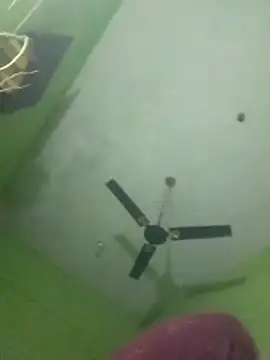 Snapshot of cutee_bhabhi12 chatting on 12/17/25, 04:45 cutee bhabhi12 online show from 12/17/25, 04:45