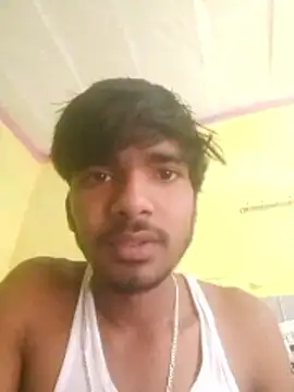 Snapshot of cutee_bhabhi12 chatting on 12/15/25, 07:25 cutee bhabhi12 online show from 12/15/25, 07:25