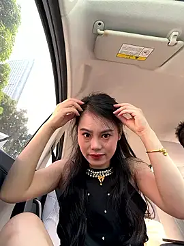 Snapshot of ella-ys chatting on 01/10/26, 07:25 ella-ys online show from 01/10/26, 07:25