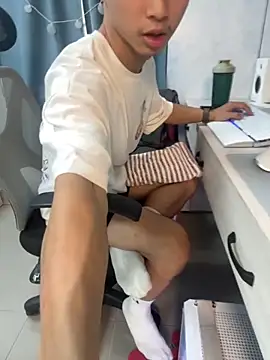 jason5858 online show from 12/23/25, 05:51