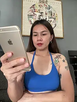 Snapshot of Phinyapath chatting on 02/24/26, 06:14 Phinyapath online show from 02/24/26, 06:14