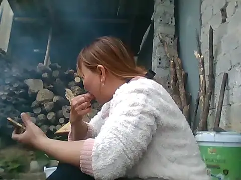 Luckyysex online show from 12/16/25, 06:39