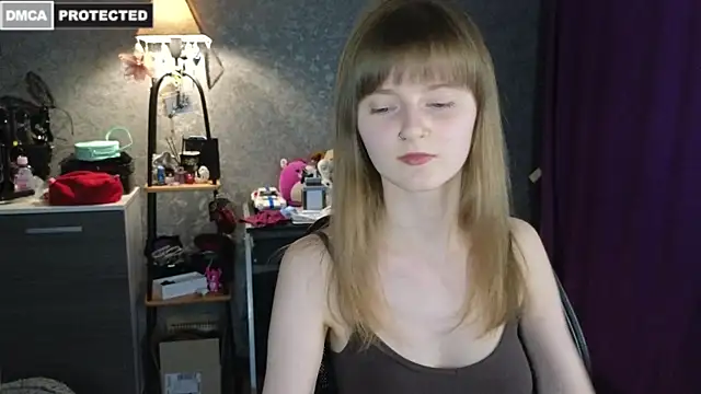 Snapshot of Miss_Alisa_ chatting on 07/17/26, 06:16 Miss Alisa online show from 07/17/26, 06:16