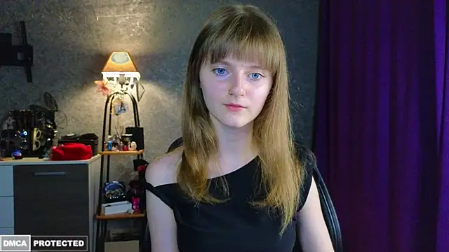 Snapshot of Miss_Alisa_ chatting on 07/05/26, 07:54 Miss Alisa online show from 07/05/26, 07:54