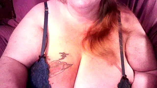 jade-belle online show from 12/22/25, 07:19