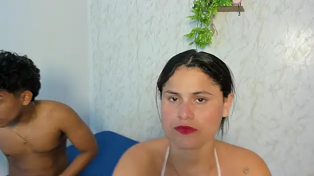 couple hardroom online show from 02/14/26, 12:22