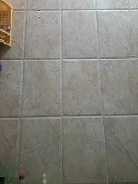 suhxil79 online show from 12/22/25, 05:13