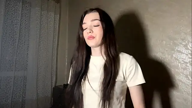 Snapshot of IsabellaWave chatting on 01/13/26, 12:53 IsabellaWave online show from 01/13/26, 12:53