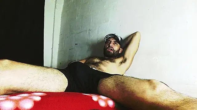 Snapshot of Alex_Flame_ chatting on 05/04/26, 12:25 Alex Flame online show from 05/04/26, 12:25