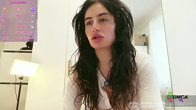 DeaAthena online show from 01/12/26, 11:06