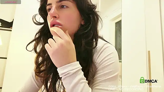 DeaAthena online show from 01/09/26, 08:05