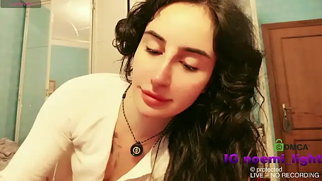 DeaAthena online show from 03/02/26, 09:44