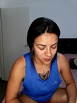 Snapshot of luluclark69 chatting on 01/09/26, 10:28 luluclark69 online show from 01/09/26, 10:28