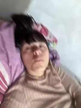 katycatarg online show from 12/16/25, 07:07