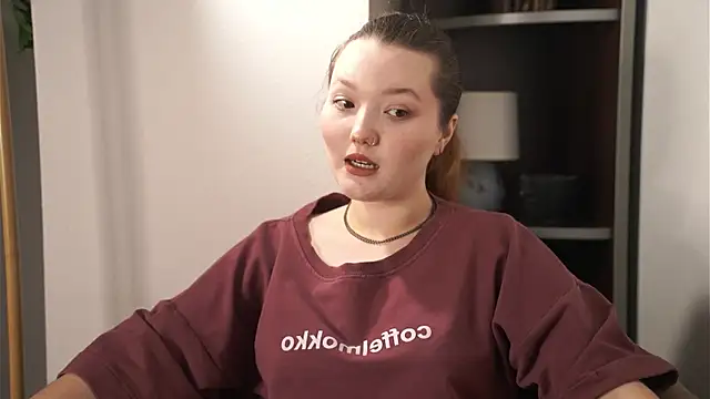 Snapshot of CarlitaWyler chatting on 12/18/25, 11:58 CarlitaWyler online show from 12/18/25, 11:58