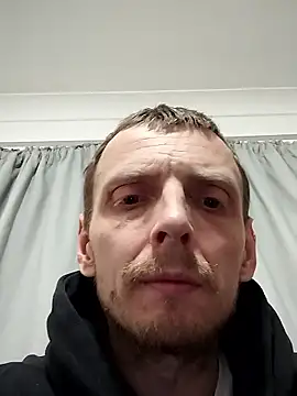 CrookedBunk3527 online show from 01/11/26, 07:54