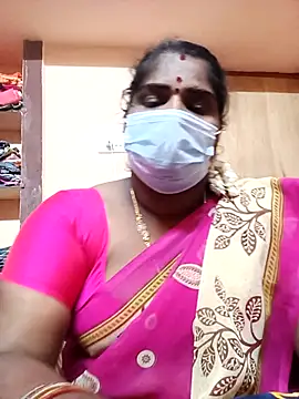 Snapshot of Tamil_Bhuvi69 chatting on 02/20/26, 03:25 Tamil Bhuvi69 online show from 02/20/26, 03:25