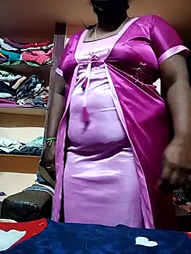 Snapshot of Tamil_Bhuvi69 chatting on 02/07/26, 07:55 Tamil Bhuvi69 online show from 02/07/26, 07:55