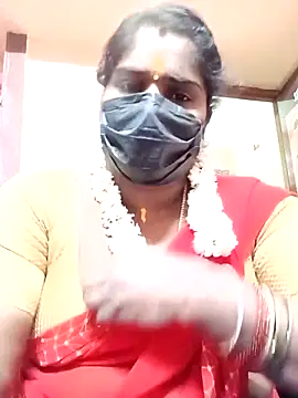 Snapshot of Tamil_Bhuvi69 chatting on 02/06/26, 04:47 Tamil Bhuvi69 online show from 02/06/26, 04:47