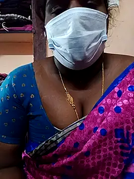 Snapshot of Tamil_Bhuvi69 chatting on 03/02/26, 08:32 Tamil Bhuvi69 online show from 03/02/26, 08:32