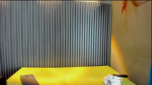 Snapshot of AYALA_TATTOO chatting on 12/15/25, 10:15 AYALA TATTOO online show from 12/15/25, 10:15