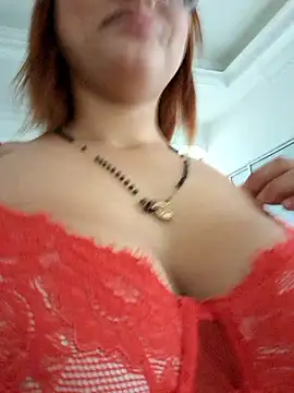 Snapshot of Mia_em chatting on 01/11/26, 04:58 Mia em online show from 01/11/26, 04:58