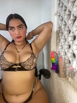 Mia em online show from 03/11/26, 06:35