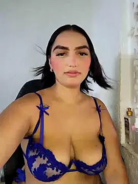 Mia em online show from 03/31/26, 04:42