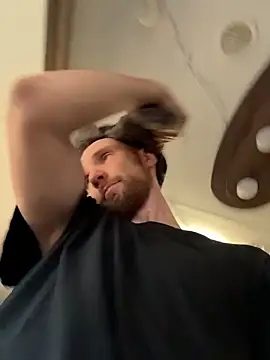 Snapshot of SparkledExtern chatting on 02/21/26, 08:44 SparkledExtern online show from 02/21/26, 08:44