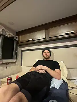 Snapshot of SparkledExtern chatting on 02/01/26, 06:33 SparkledExtern online show from 02/01/26, 06:33